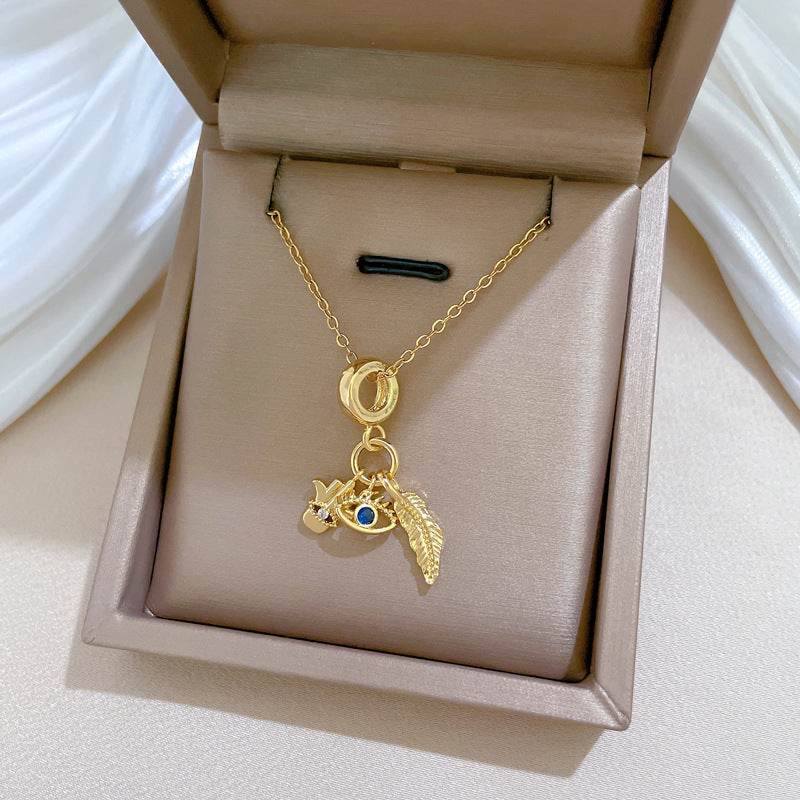 Collar lucky