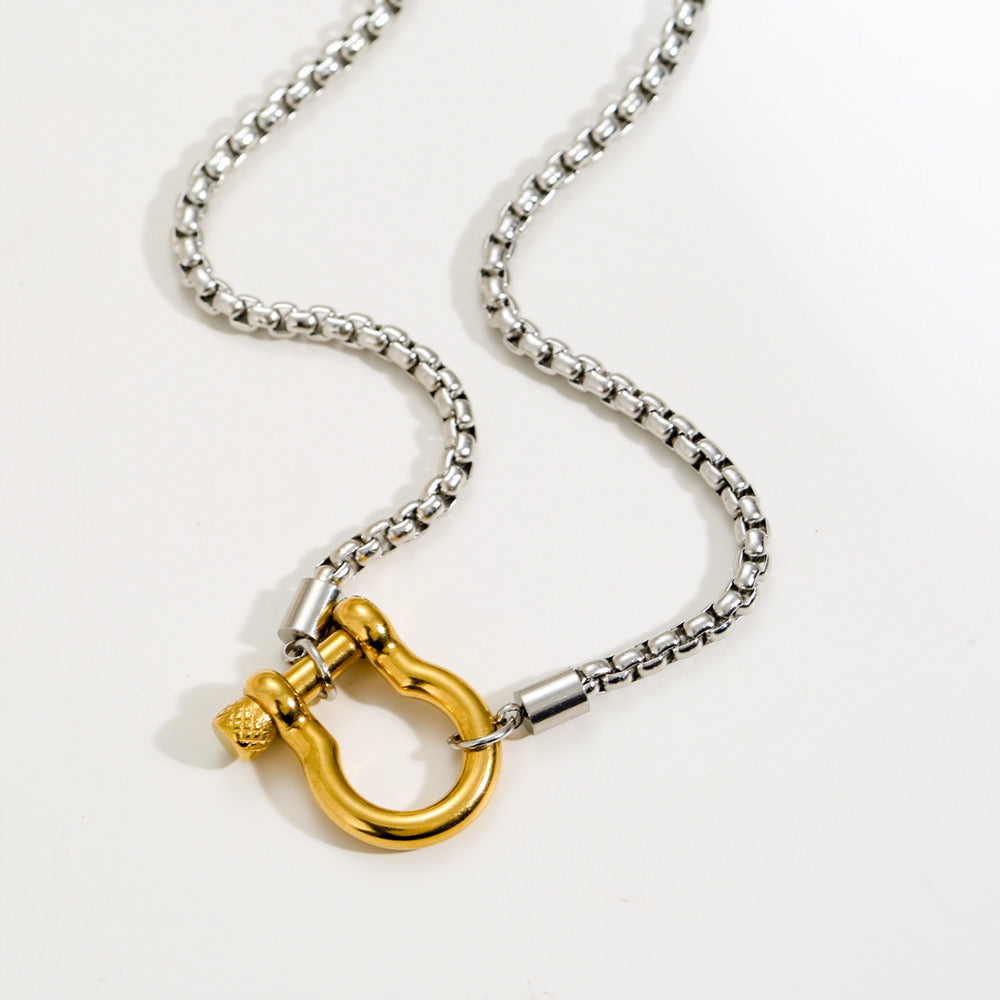 Collar Rizo