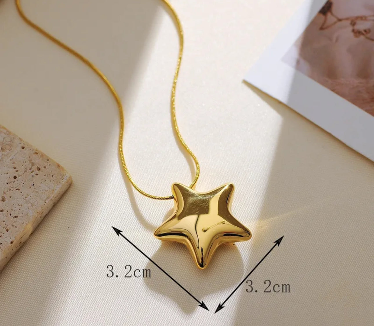 Collar star glam
