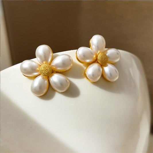 Aretes cuquis